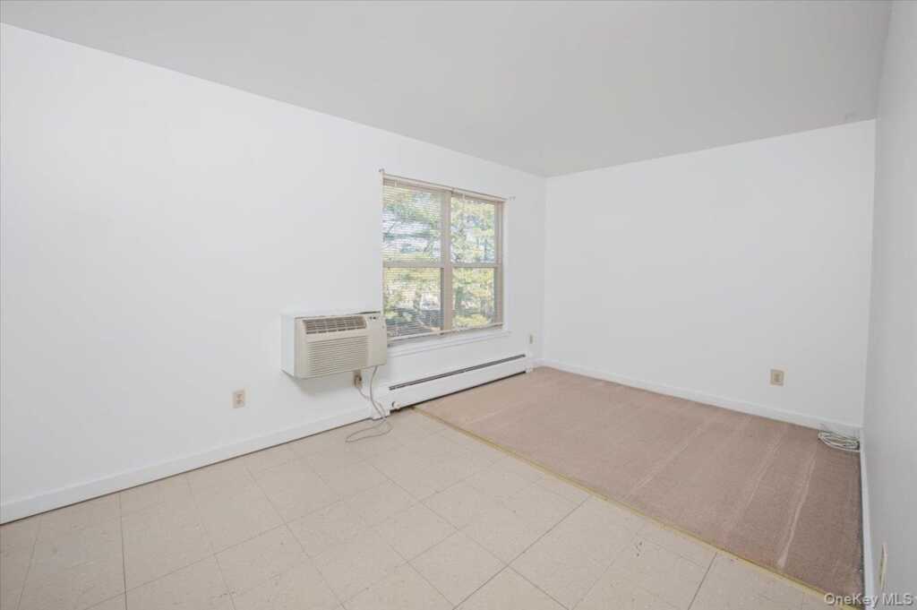 501 Maplewood Gardens, Nanuet, NY 10954 - Photo 10 of 19