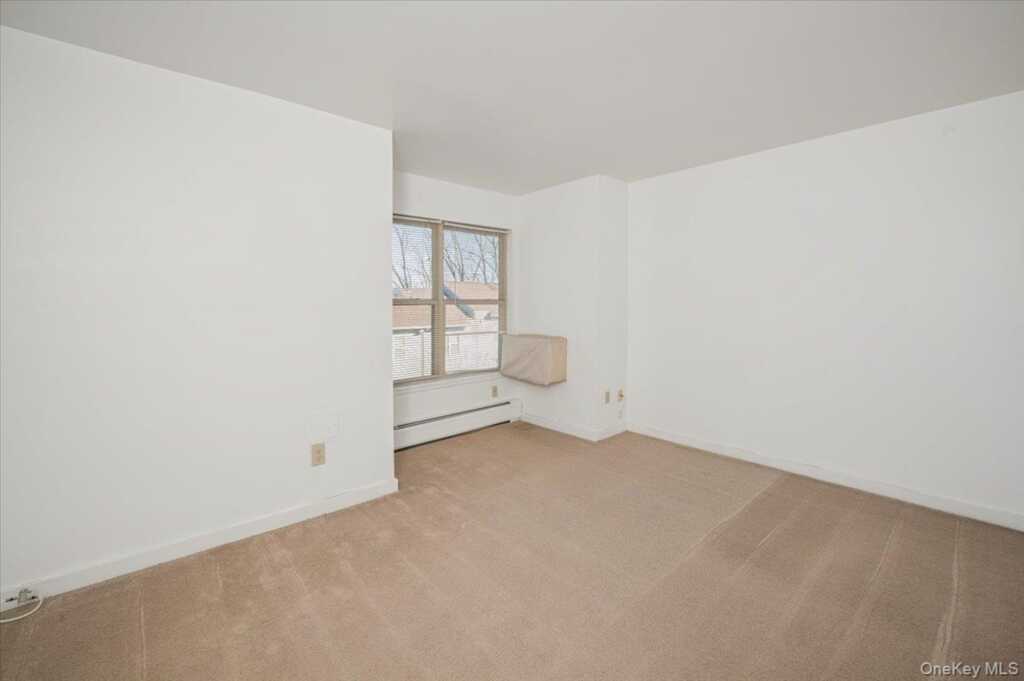 501 Maplewood Gardens, Nanuet, NY 10954 - Photo 12 of 19