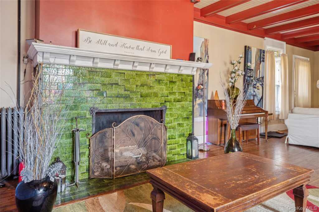 7 The Court, New Rochelle, NY 10801 - Photo 10 of 35