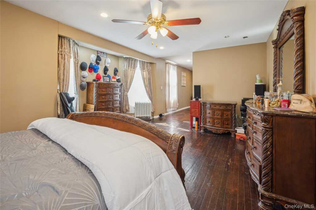 7 The Court, New Rochelle, NY 10801 - Photo 16 of 35