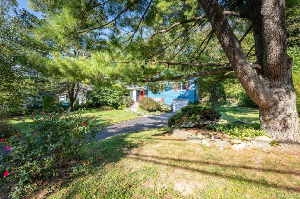 4 Pine Ridge Road, Rye, NY 10573 - Photo 33 of 41