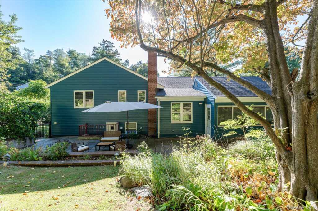 4 Pine Ridge Road, Rye, NY 10573 - Photo 36 of 41