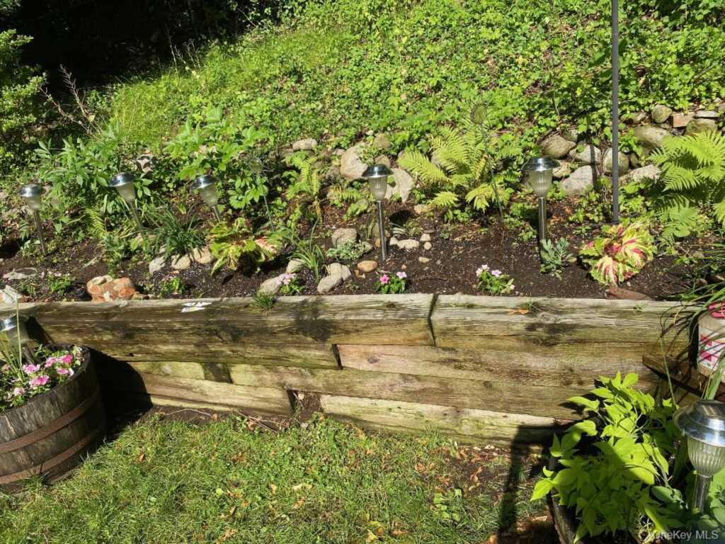 16 and 16A Brook Street, Suffern, NY 10901 - Photo 31 of 45