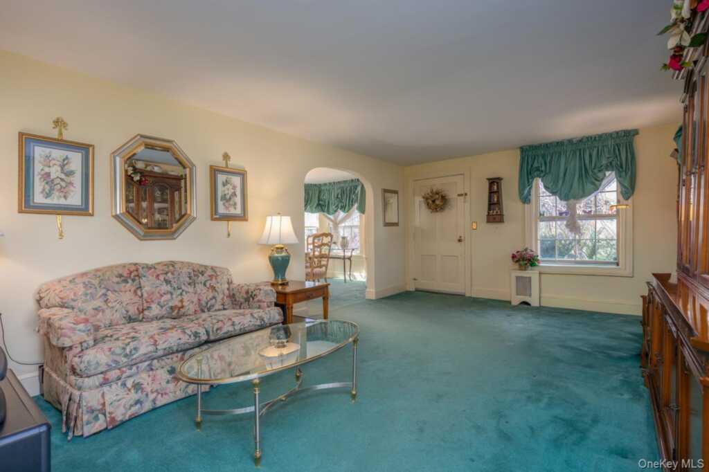 16 and 16A Brook Street, Suffern, NY 10901 - Photo 4 of 45