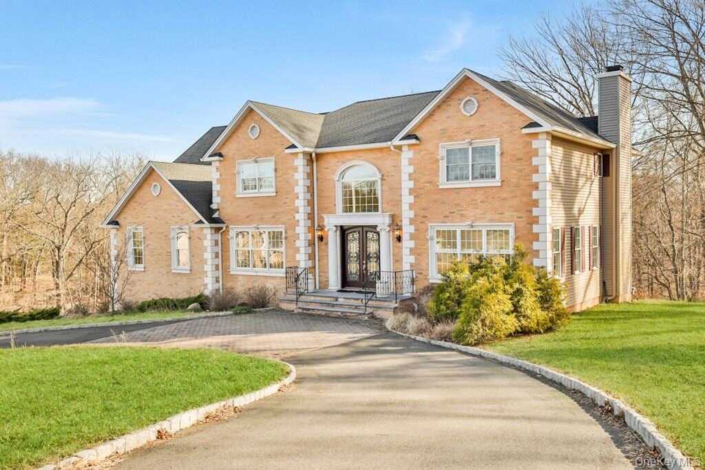 34 Renfrew Road, New City, NY 10956