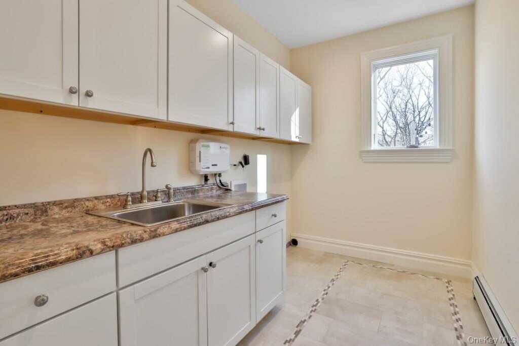 34 Renfrew Road, New City, NY 10956 - Photo 18 of 39