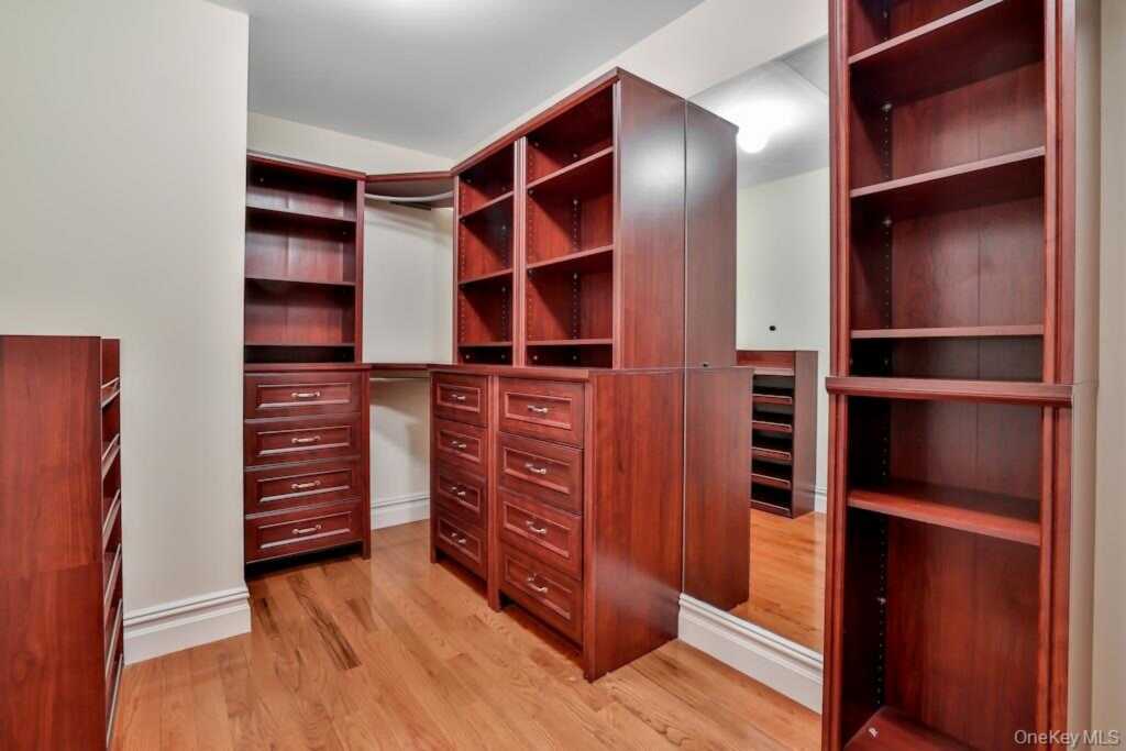 34 Renfrew Road, New City, NY 10956 - Photo 27 of 39