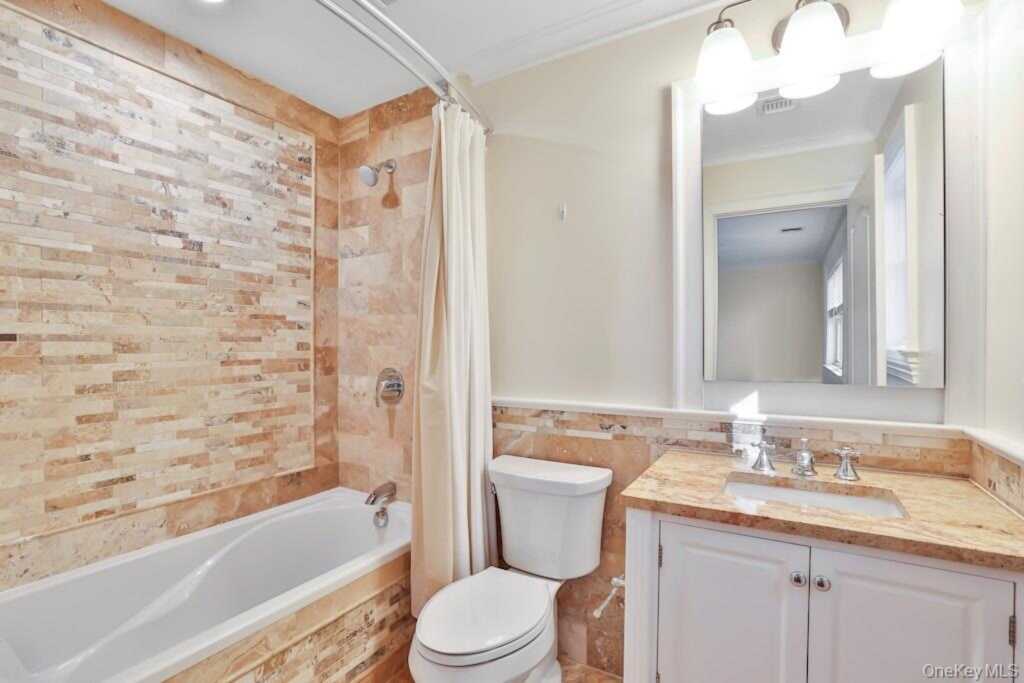 34 Renfrew Road, New City, NY 10956 - Photo 34 of 39