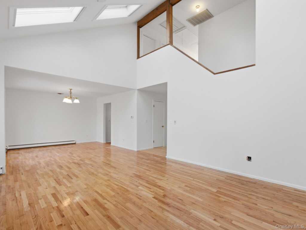 157 N Franklin Street, Nyack, NY 10960 - Photo 17 of 48