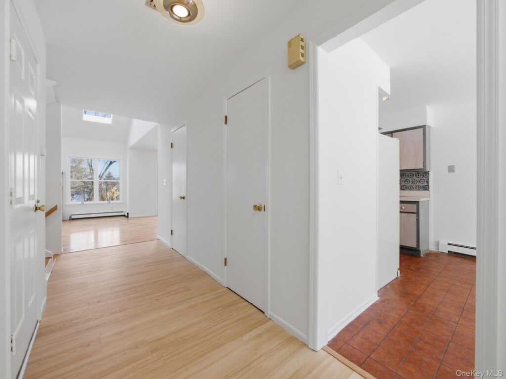 157 N Franklin Street, Nyack, NY 10960 - Photo 4 of 48