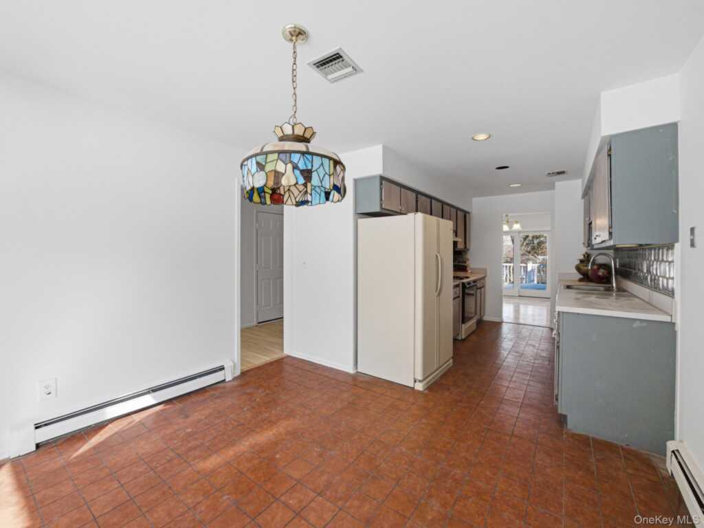 157 N Franklin Street, Nyack, NY 10960 - Photo 9 of 48