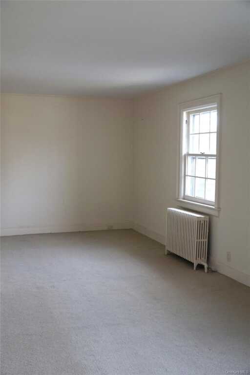 16 Bon Air Avenue, New Rochelle, NY 10804 - Photo 21 of 42