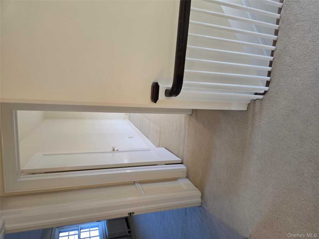 16 Bon Air Avenue, New Rochelle, NY 10804 - Photo 27 of 42