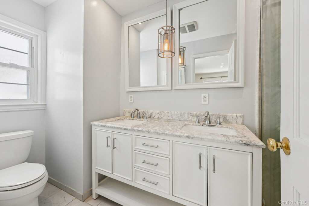 11 Meadowlark Road, Rye, NY 10573 - Photo 19 of 34