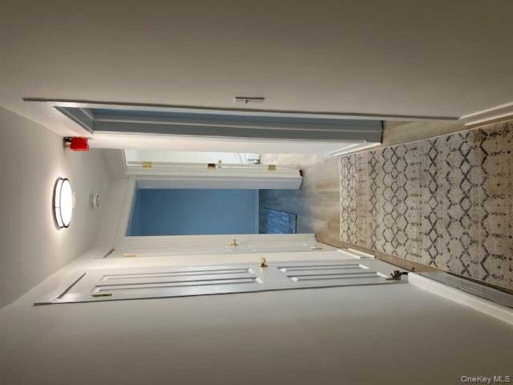 418 Christian Herald #4 Road, Unit #4, Valley Cottage, NY 10989 - Photo 12 of 17