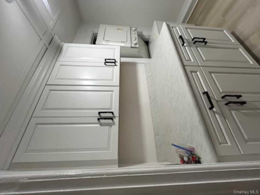 418 Christian Herald #4 Road, Unit #4, Valley Cottage, NY 10989 - Photo 7 of 17