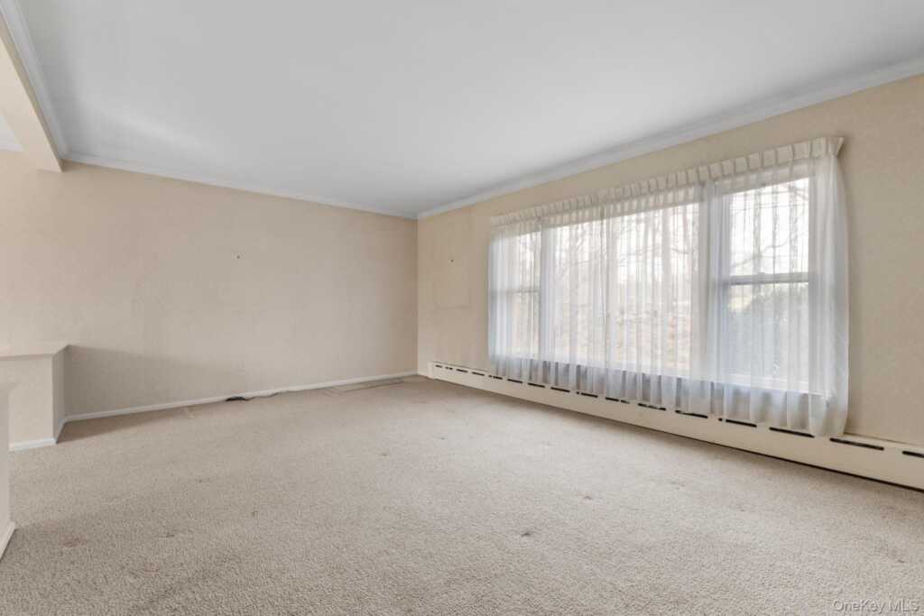 321 Locust Avenue, Rye, NY 10580 - Photo 16 of 46