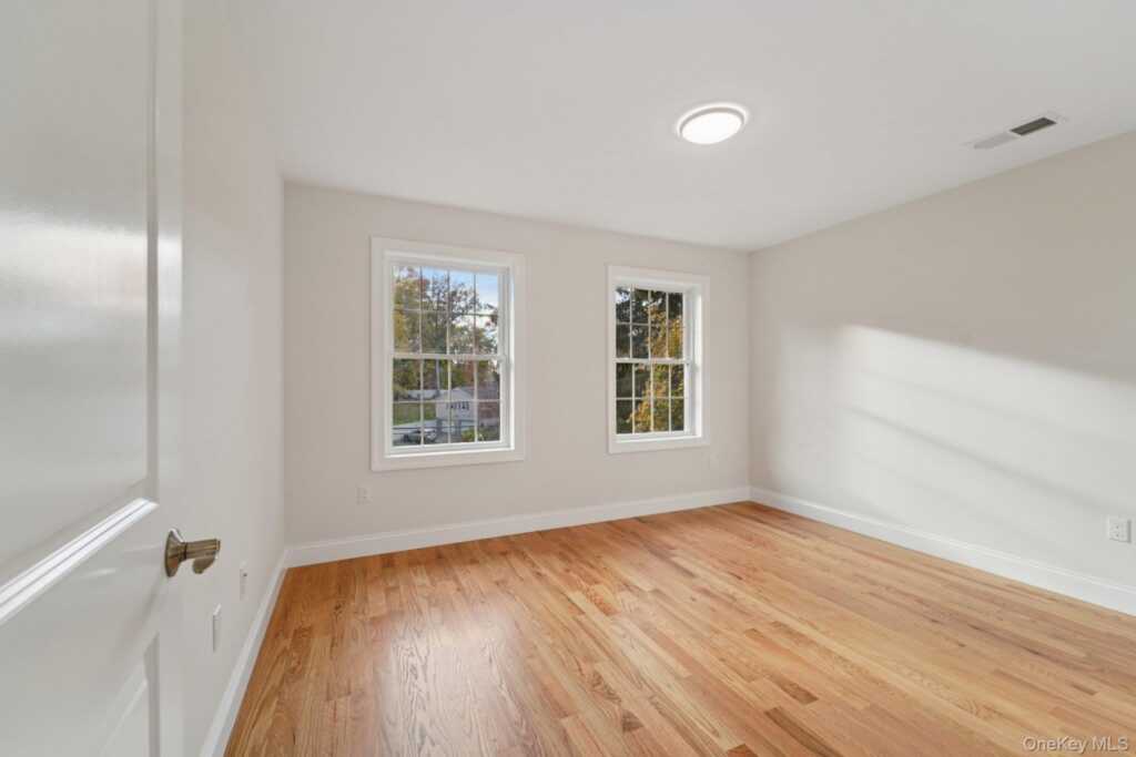 255 Congers Road, New City, NY 10956 - Photo 30 of 50