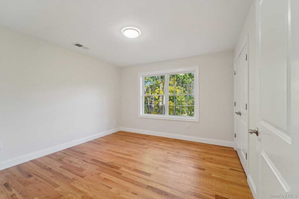 255 Congers Road, New City, NY 10956 - Photo 35 of 50