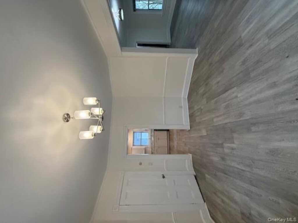 3 Terrace Avenue, White Plains, NY 10603 - Photo 5 of 17