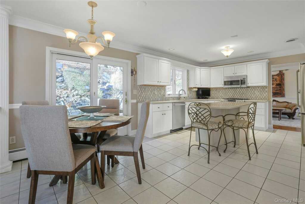 235 S Boulevard, Nyack, NY 10960 - Photo 12 of 43