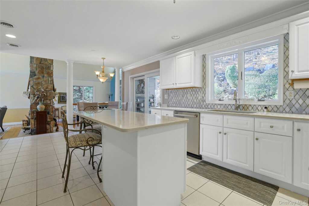 235 S Boulevard, Nyack, NY 10960 - Photo 14 of 43