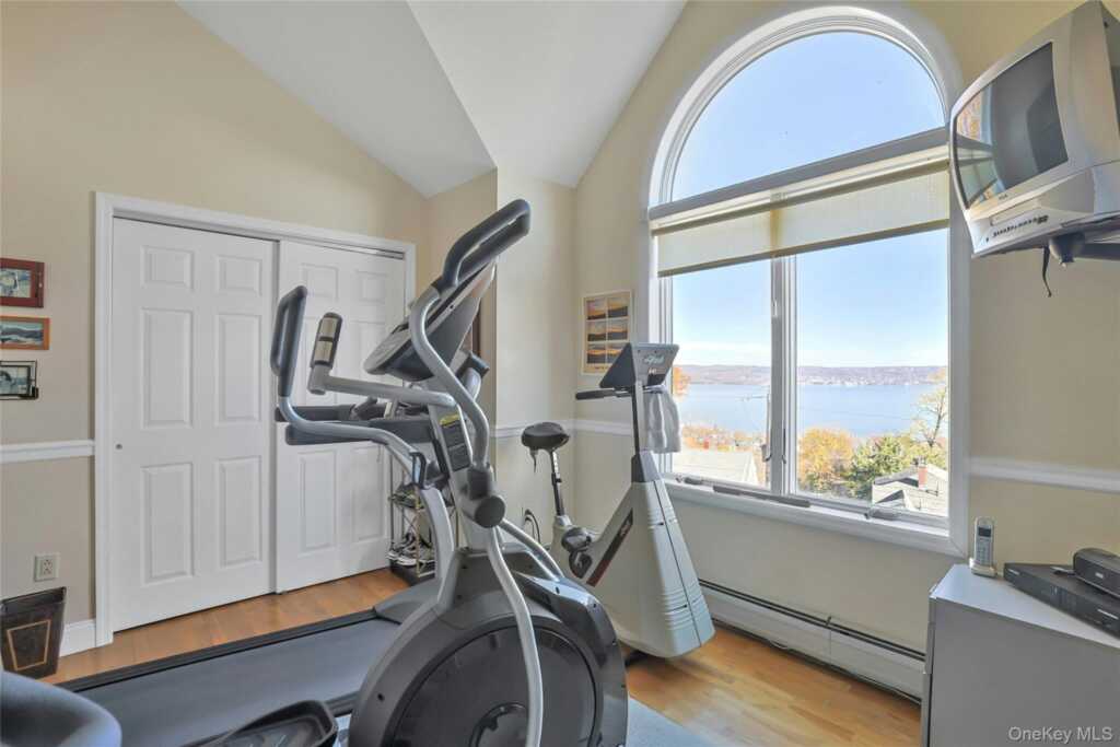 235 S Boulevard, Nyack, NY 10960 - Photo 28 of 43