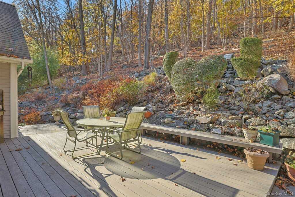 235 S Boulevard, Nyack, NY 10960 - Photo 35 of 43