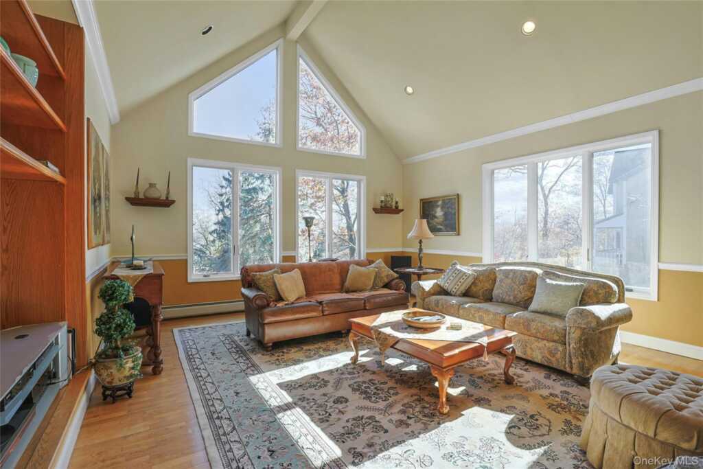 235 S Boulevard, Nyack, NY 10960 - Photo 6 of 43