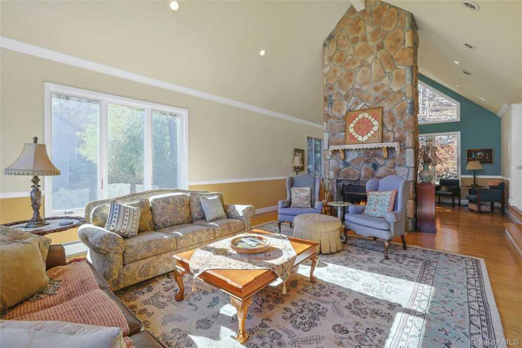 235 S Boulevard, Nyack, NY 10960 - Photo 7 of 43