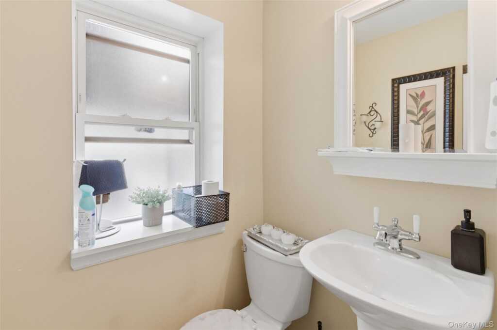 29 Hoover Place, Stony Point, NY 10980 - Photo 16 of 33