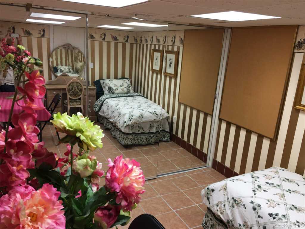 1155 Webster Avenue, New Rochelle, NY 10804 - Photo 16 of 35