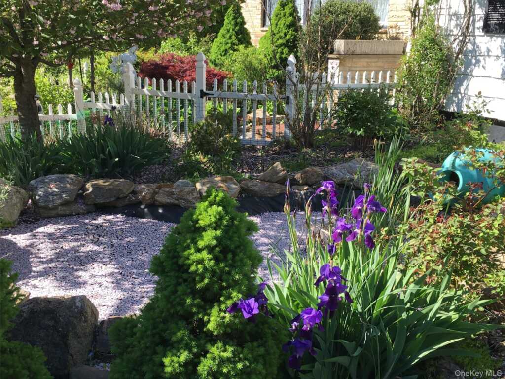 1155 Webster Avenue, New Rochelle, NY 10804 - Photo 6 of 35