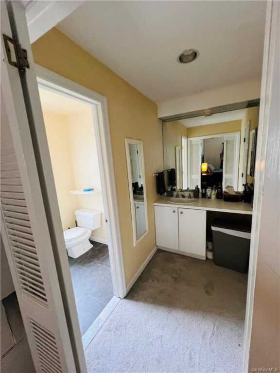36 Greenridge Avenue, Unit #209, White Plains, NY 10605 - Photo 12 of 24