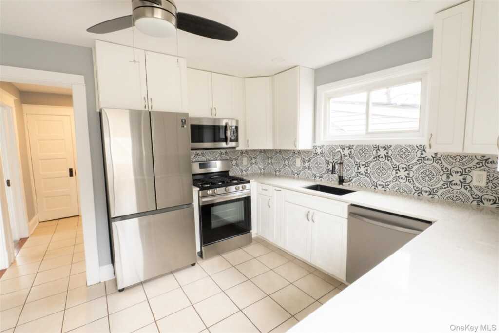 218 N Midland Avenue, Nyack, NY 10960