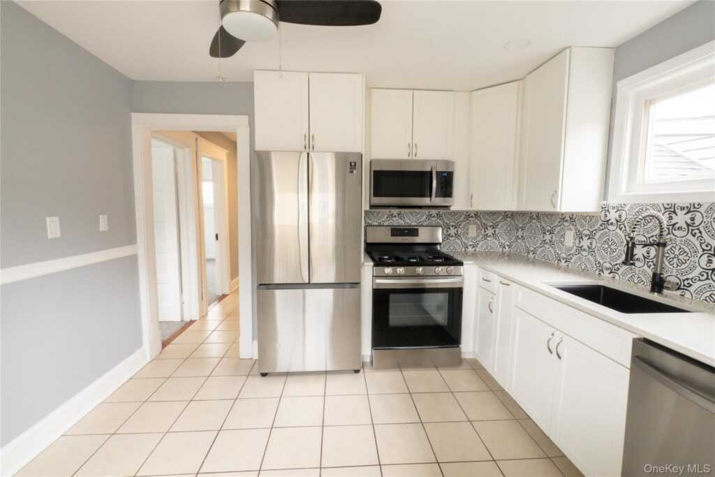 218 N Midland Avenue, Nyack, NY 10960 - Photo 10 of 23