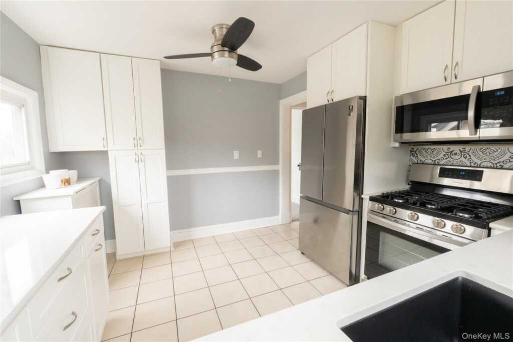 218 N Midland Avenue, Nyack, NY 10960 - Photo 9 of 23