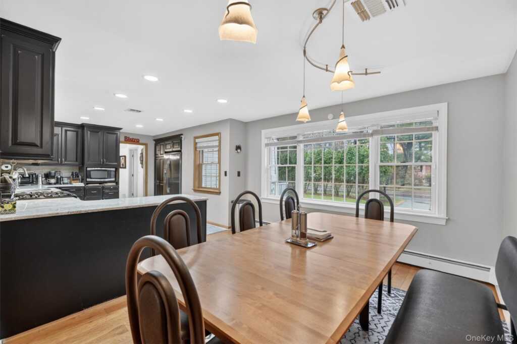 69 S Airmont Road, Suffern, NY 10901 - Photo 13 of 45