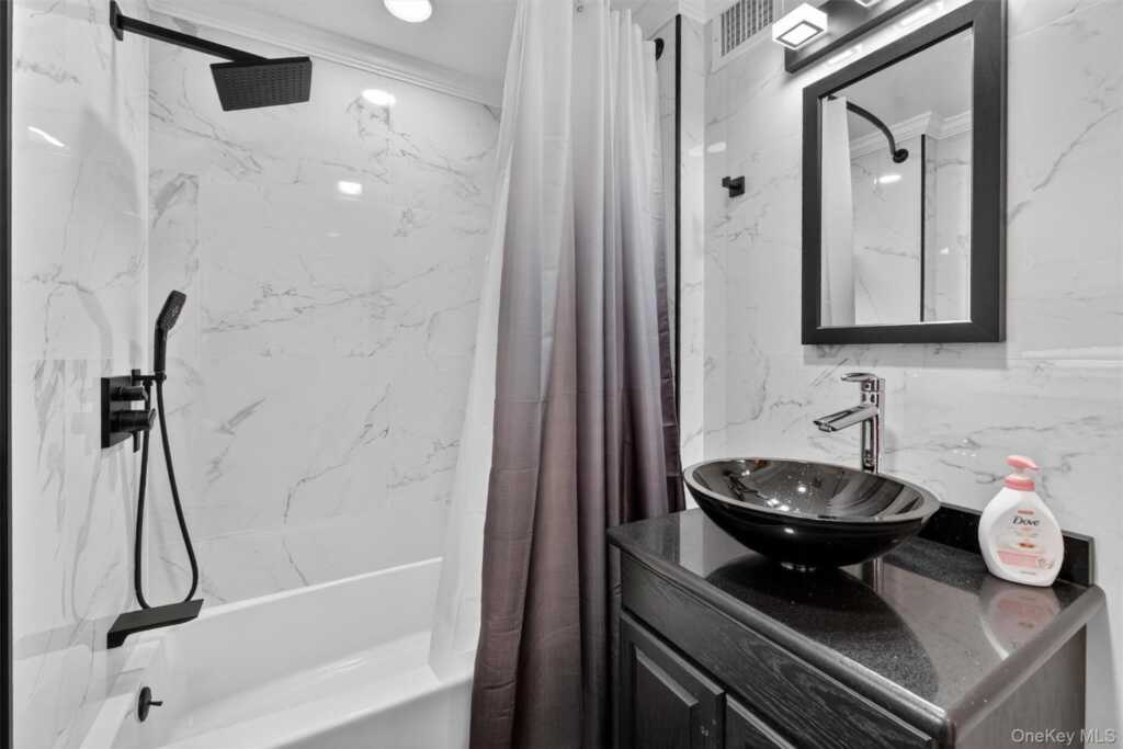 69 S Airmont Road, Suffern, NY 10901 - Photo 22 of 45