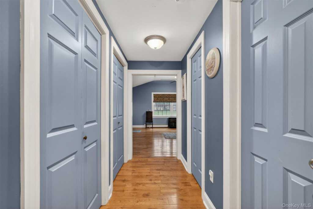 69 S Airmont Road, Suffern, NY 10901 - Photo 23 of 45