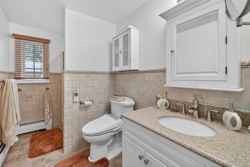 69 S Airmont Road, Suffern, NY 10901 - Photo 26 of 45