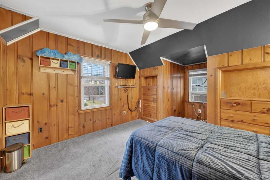 69 S Airmont Road, Suffern, NY 10901 - Photo 30 of 45