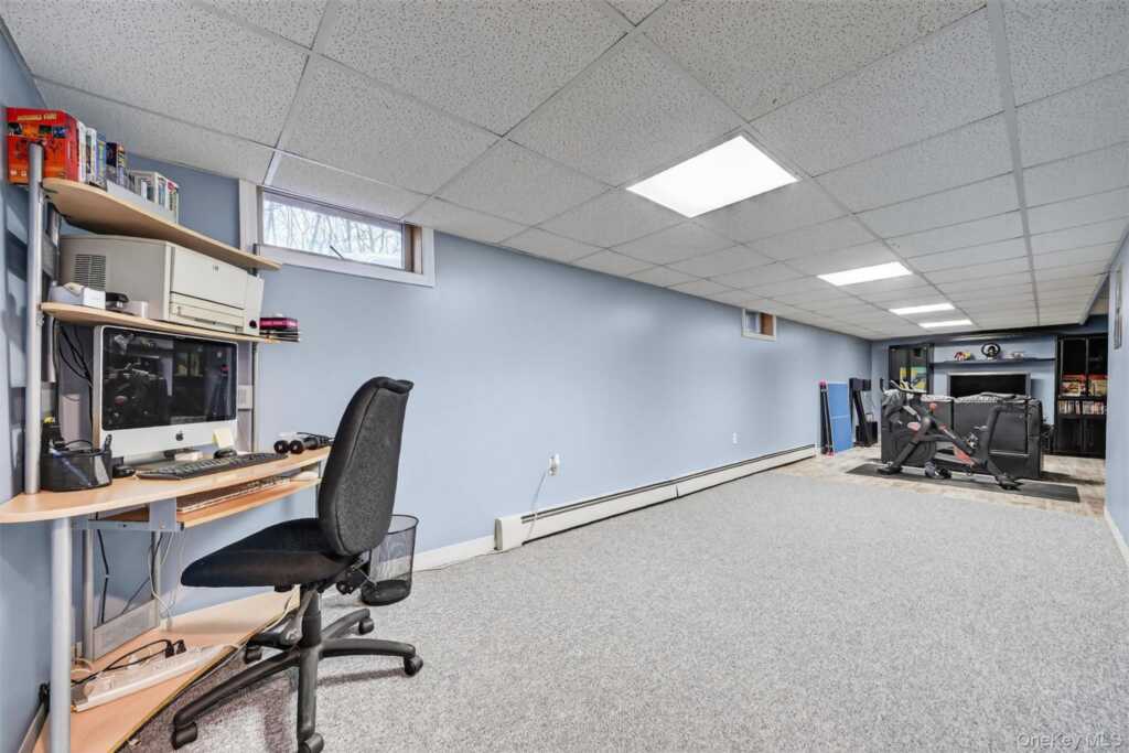 69 S Airmont Road, Suffern, NY 10901 - Photo 34 of 45