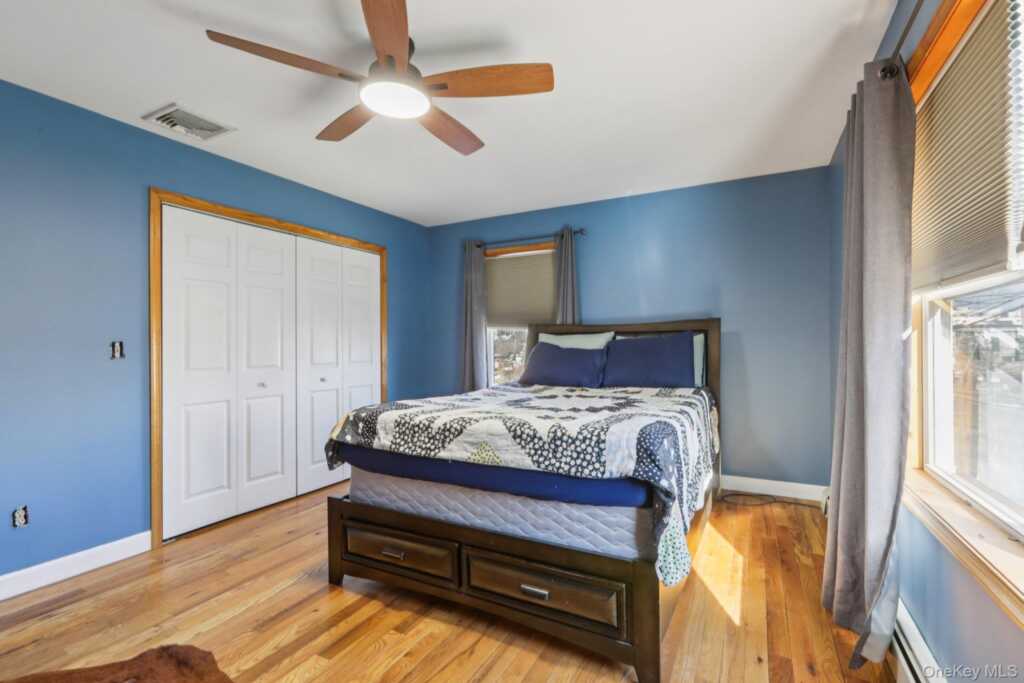 65 W Washington Avenue, Pearl River, NY 10965 - Photo 12 of 35