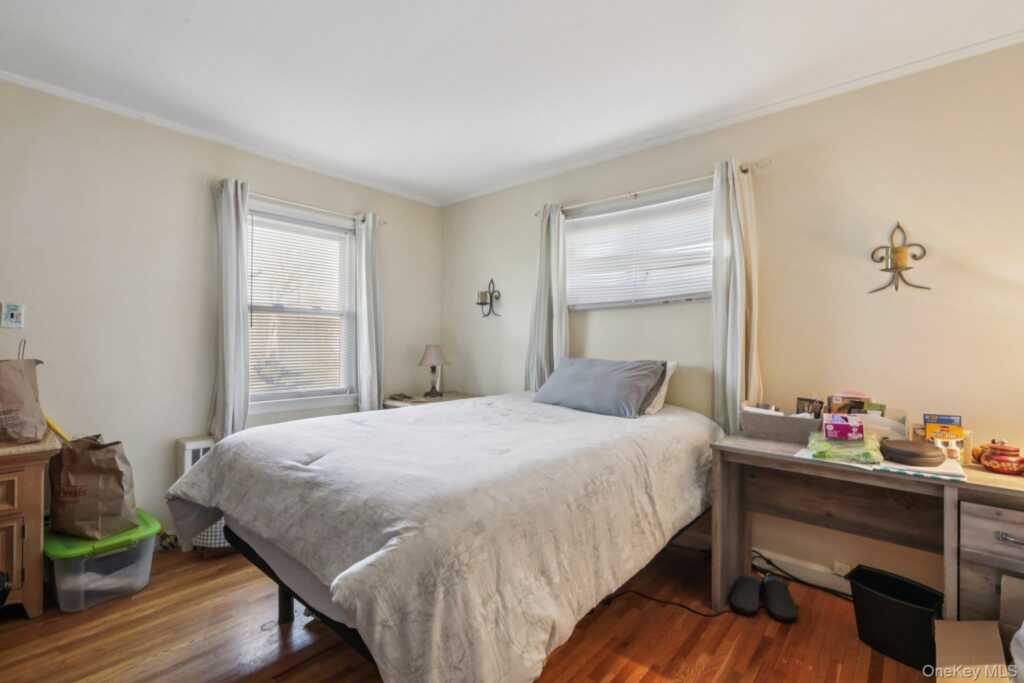 65 W Washington Avenue, Pearl River, NY 10965 - Photo 22 of 35