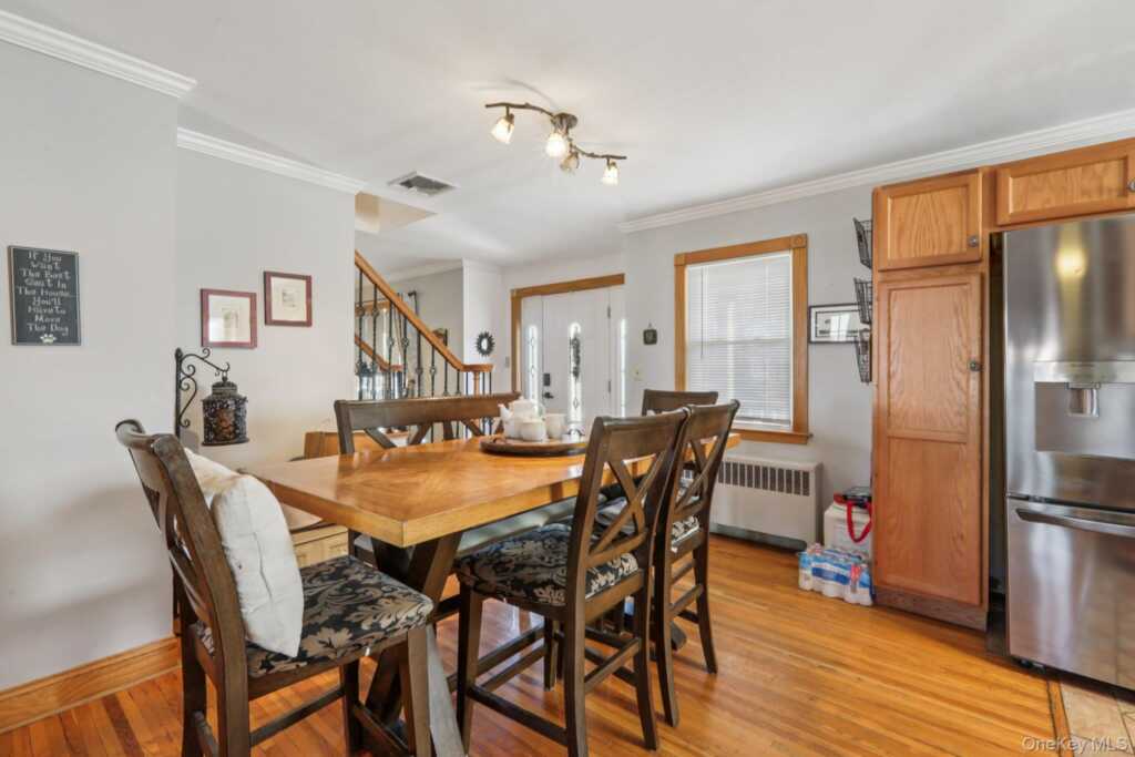 65 W Washington Avenue, Pearl River, NY 10965 - Photo 9 of 35