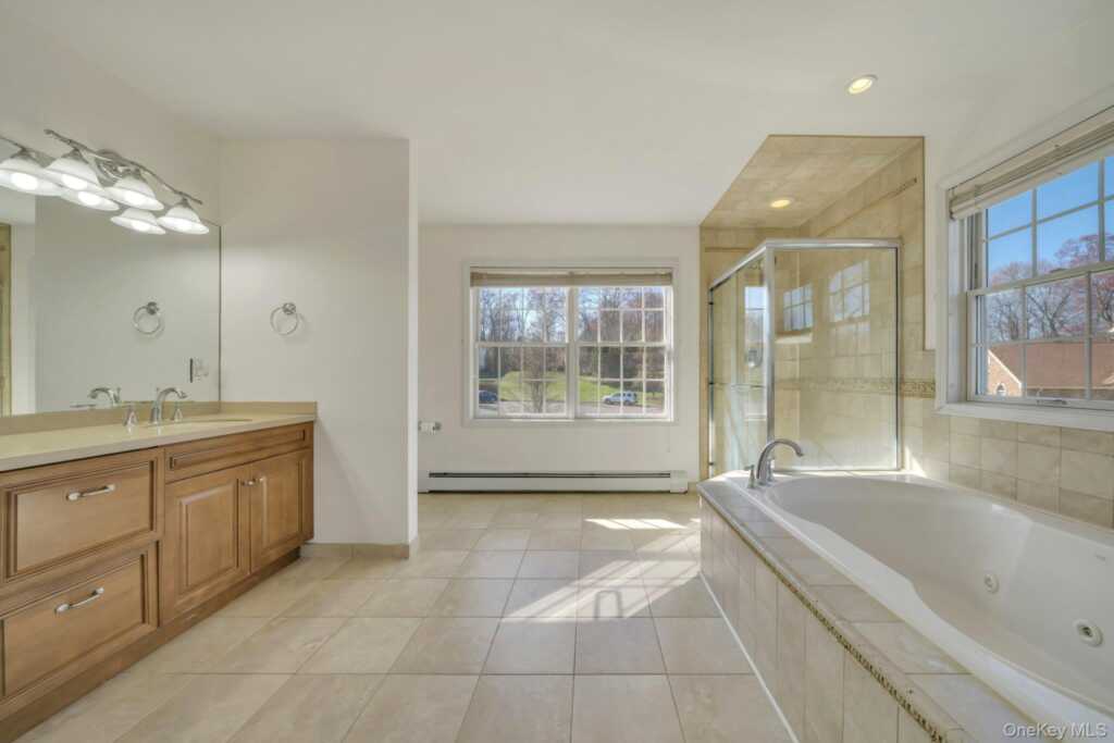 25 Charnwood Drive, Suffern, NY 10901 - Photo 16 of 31