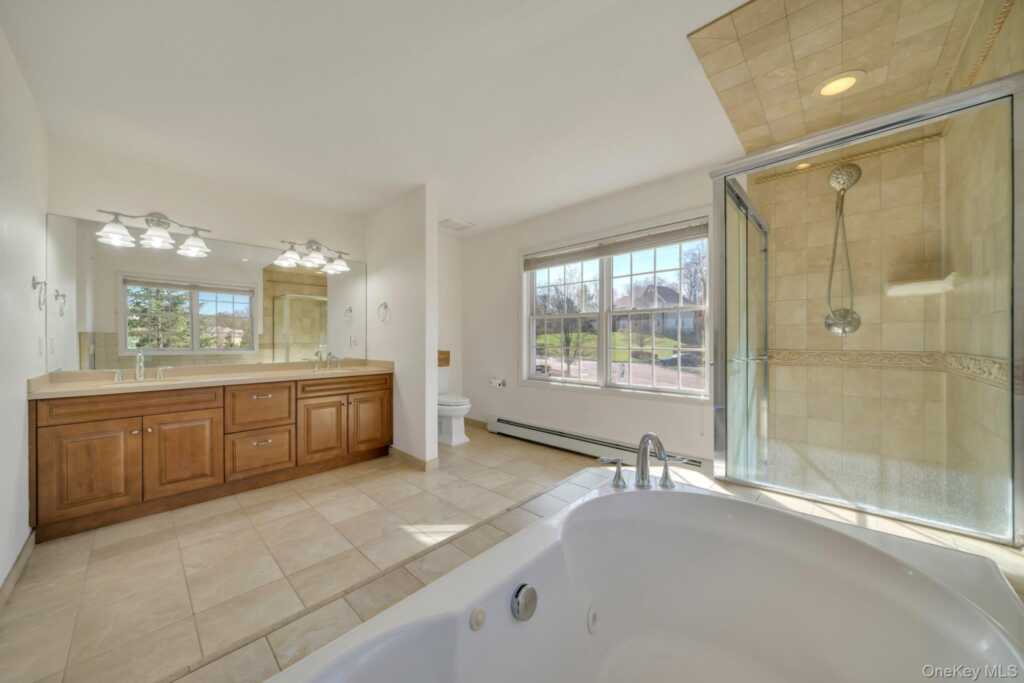 25 Charnwood Drive, Suffern, NY 10901 - Photo 17 of 31