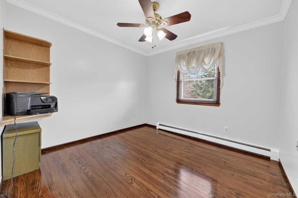 134 Ridge Road, Valley Cottage, NY 10989 - Photo 20 of 47