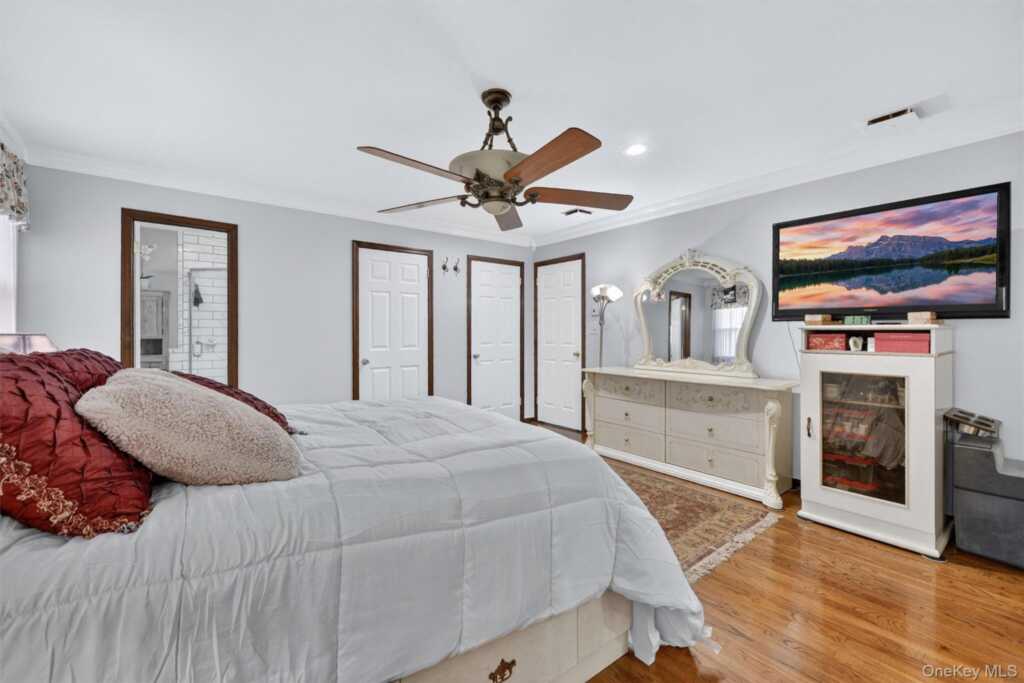 134 Ridge Road, Valley Cottage, NY 10989 - Photo 23 of 47